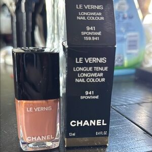 CHANEL Pink Makeup Collection